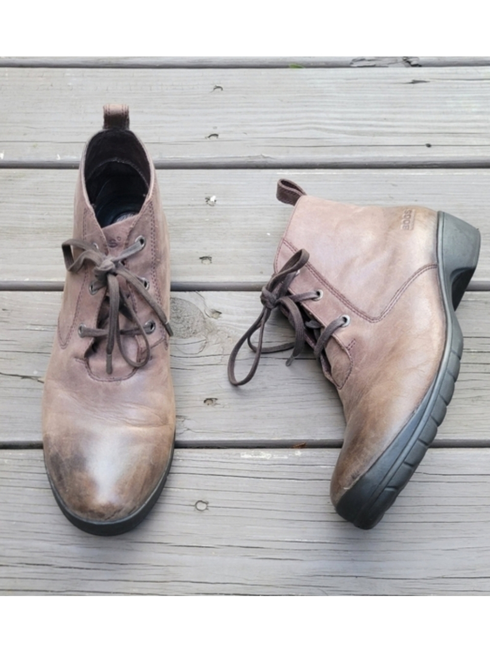 Bogs Kristina Lace Up Brown Leather Waterproof Distressed Hiking Ankle Boots 9.5